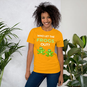 Who Let The Frogs Out? T-Shirt - Frogs Enthusiasts - Funny Frog Shirt - Love Music Who let The Frog Out? Classic T-Shirt